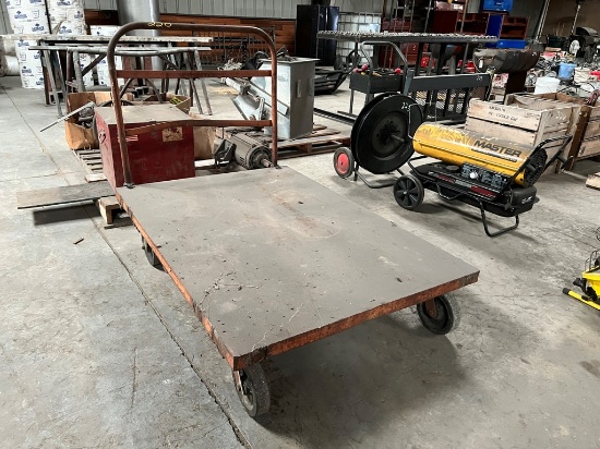 FORKLIFT ROLL AROUND CART