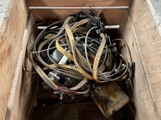 WOOD BOX WITH CABLE HOIST,  ELECTRIC