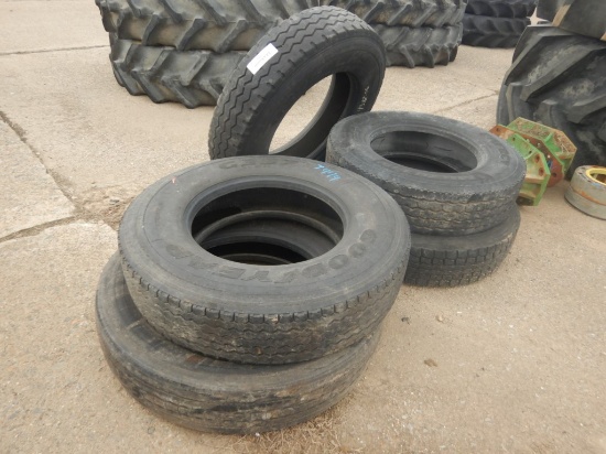 LOT 0F 5 TRUCK TIRES