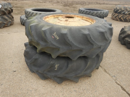 SET OF JOHN DEERE DUALS  WITH TIRES
