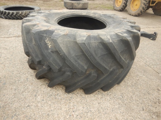 (1) NEW 900/60R-32 COMBINE TIRE