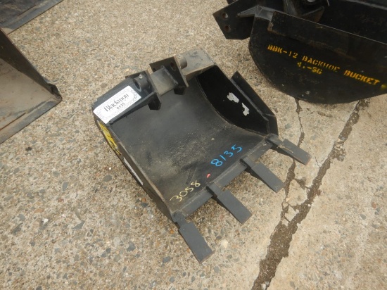 KELLY 18 INCH BACKHOE BUCKET