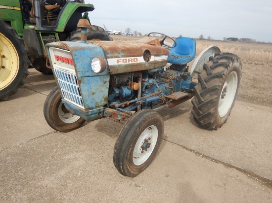 FORD 3000 WHEEL TRACTOR  GAS ENGINE, 3 POINT LIFT, 540 PTO, 2 WHEEL DRIVE