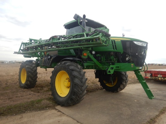 2014 JOHN DEERE R4038 SELF PROPELLED SPRAYER  100 FOOT BOOM, 15 INCH SPACIN