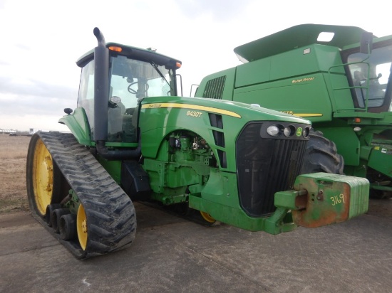 JOHN DEERE 8430T TRACK TRACTOR  25 INCH TRACKS, 12 FRONT WEIGHTS, 4 REMOTES