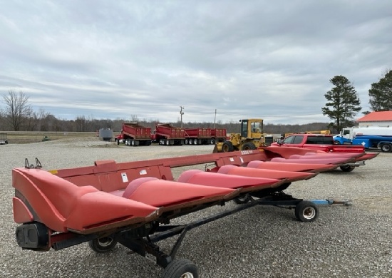 "CASE IH 2208 CORN HEADER  8 ROW 30"" SPACING, HYD DECK PLATES. TRAILER DOE