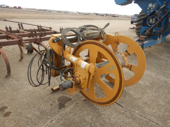 SCOTT MANUFACTURING FRONT MOUNT POLY PIPE ROLLER