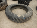 (1) 380/85R-46 REAR TRACTOR TIRE