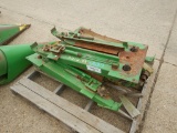 PALLET CORN HEADER ROW UNITS