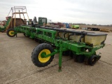 JOHN DEERE 7340 MAX EMERGE PLUS VACUUM PLANTER  WITH MONITOR, 20 ROW, 15 IN