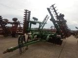 JOHN DEERE 637 32' HYDRAULIC FOLD DISK S# 6733