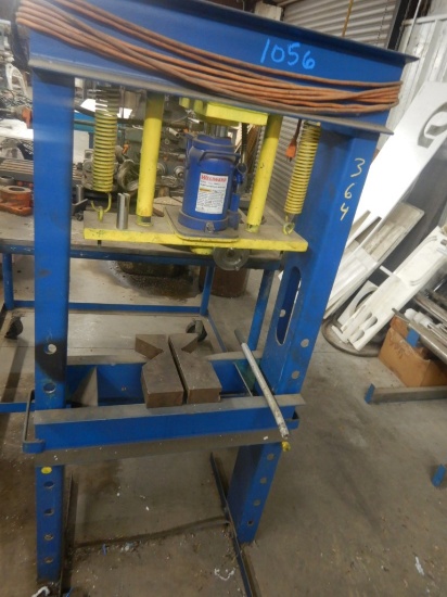 CAROLINA INDUSTRIAL SHOP PRESS,  20-TON, AIR OVER HYDRAULIC