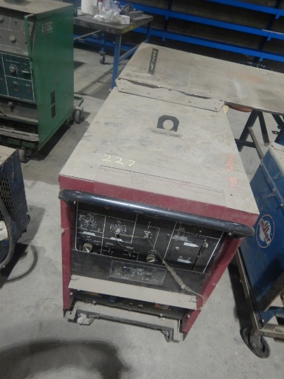THERMAL ARC TIGWAVE 350 WELDER,  (DOES NOT WORK)