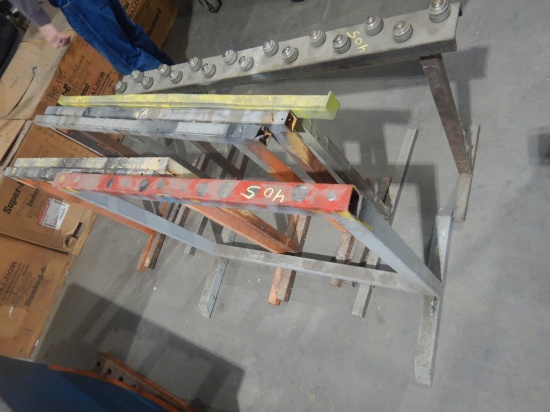 METAL STANDS