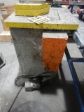 METAL PLATE NOTCHER,  ELECTRIC