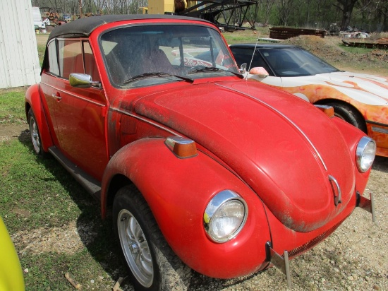 1972 VOLKSWAGEN BUG CAR, 76,387+ mi on meter,  CONVERTIBLE, GAS, STANDARD S