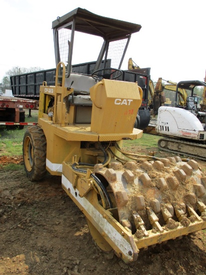 CATERPILLAR CP-323 COMPACTOR,  48" PADFOOT DRUM, PERKINS DIESEL S# 6JD00252