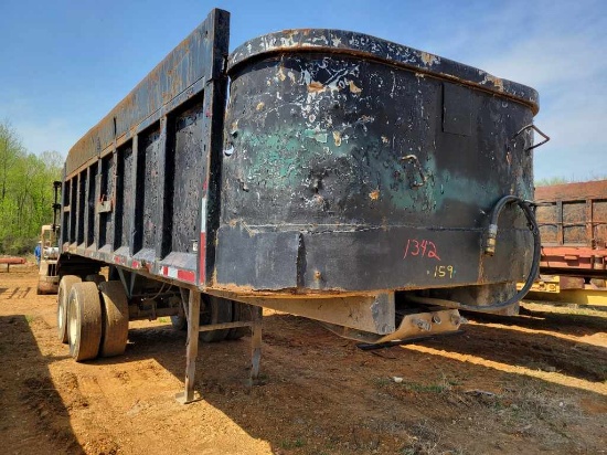 END DUMP TRAILER,  STEEL, TANDEM AXLE, CENTERPOINT SPRING RIDE, 11R22.5 TIR