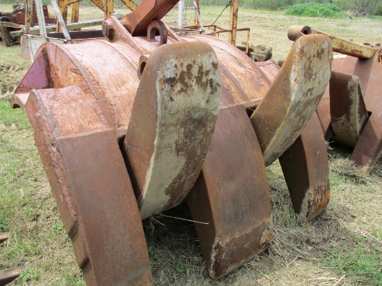 GRAPPLE CLAW