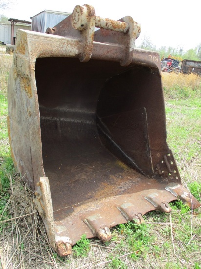 646" EXCAVATOR BUCKET