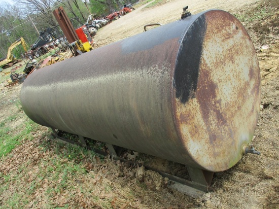 TANK ON SKIDS,  BLACK, LARGER