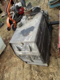 LINCOLN RANGER 8 WELDER, 2,740+ hrs  GAS,