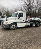 2009 FREIGHTLINER CASCADIA TRUCK TRACTOR, 415,745 MILES ON METER  DAY CAB,