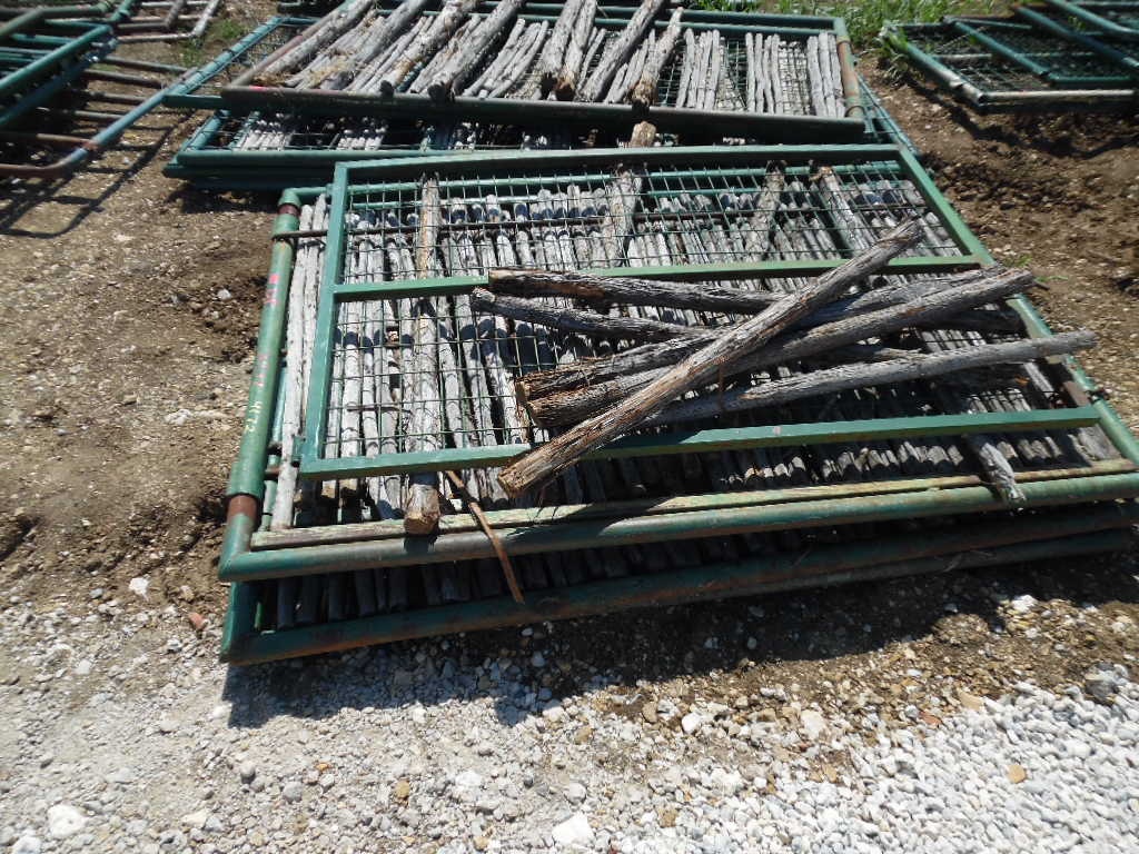 LIVESTOCK GATES, (5) VARIOUS LENGTH and SIZE, AS IS WHERE IS Farm Equipment and Machinery Livestock Supplies Livestock Corrals, Panels and Gates Online Auctions Proxibid