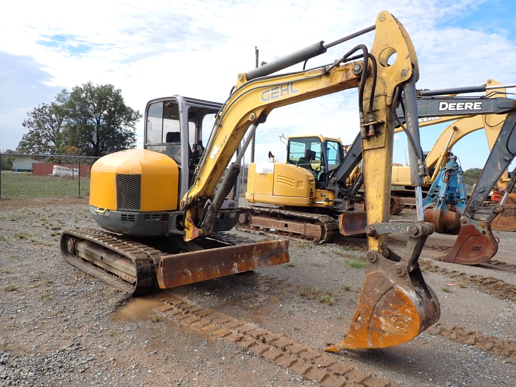 GEHL 503Z MINI EXCAVATOR, 6,400+ hrs, CAB, | Proxibid