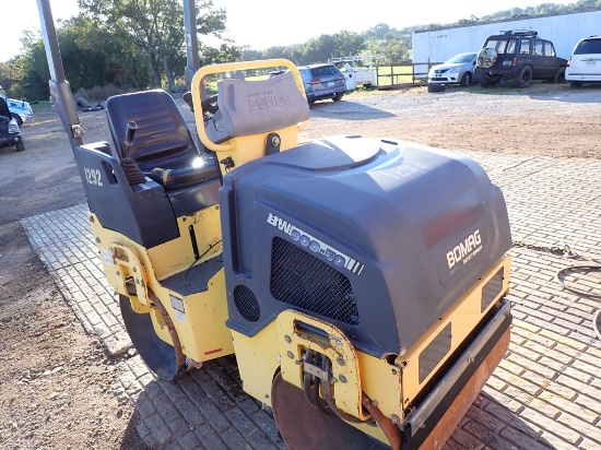 2013 BOMAG BW900-50 DOUBLE SMOOTH DRUM ROLLER, S# 861834071404