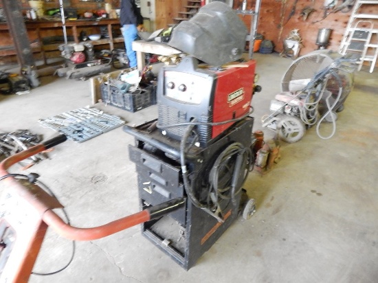 LINCOLN 180 PRO MIG WELDER  WITH CART