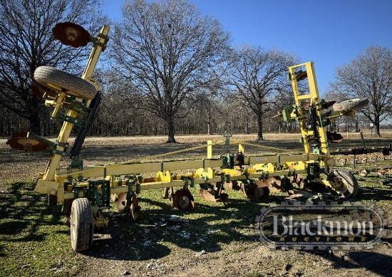 2017 ROLL-A-CONE HIPPER, S# 10-3072