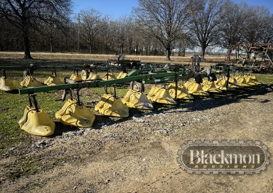 RED BALL 420 HOODED SPRAYER,  12 ROW