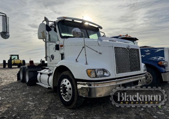 2005 INTERNATIONAL 9100 TRUCK TRACTOR, 1 MILLION +/- MILES  CAT C13,EATON A