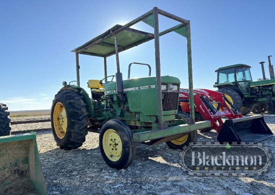 "JOHN DEERE 1050 WHEEL TRACTOR 3561 HRS  3 PT HITCH, 540 PTO, SWEEP CANOPY,