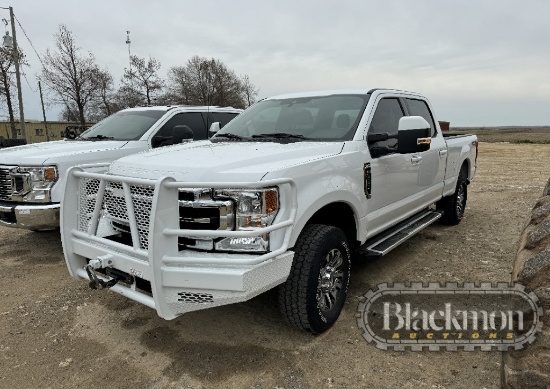 2022 FORD F 250 LARIAT PICKUP TRUCK 20K (+/-) MILES,  CREW CAB, 4X4, FX4 PK