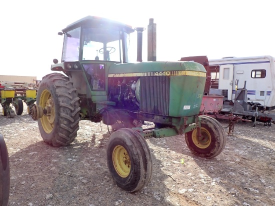 JOHN DEERE 4440 TRACTOR,  QUAD RANGE, 18.4 - 38 S# 1244