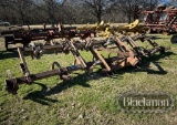 CHISEL PLOW