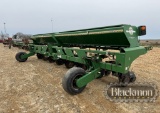 GREAT PLAINS 2520P PLANTER,  TWIN ROW, 38
