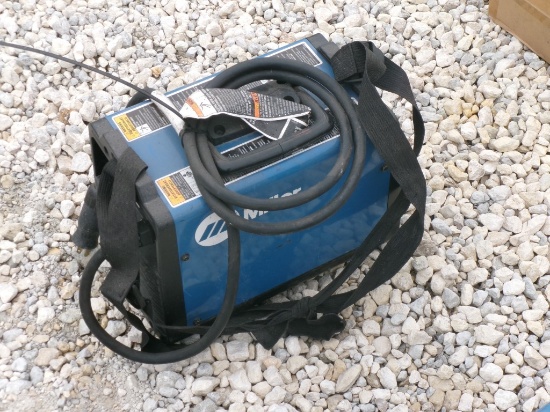 MILLER THUNDERBOLT 160 WELDER,  ELECTRIC, AS IS WHERE IS