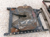 SEMI FIFTH WHEEL HITCH