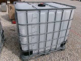 PLASTIC 300 GALLON TOTE
