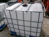 PLASTIC 300 GALLON TOTE