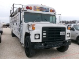 1982 INTERNATIONAL BUS/RV, 239000 MILES,  V8 GAS, A/T, ONAN GENERATOR, (4)