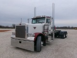 2005 PETERBILT 379 DAYCAB TRACTOR TRUCK,  CUMMINS ISX15 DIESEL, EATON 18 SP