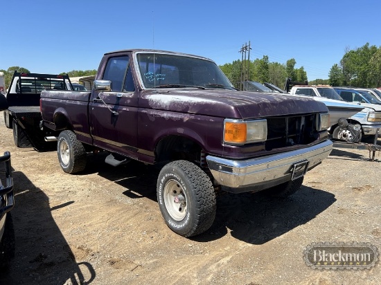 1988 FORD F150 CUSTOM TRUCK, 108479+ mi,  V8 GAS, 5 SPEED, 4X4, PS, AC, 6"