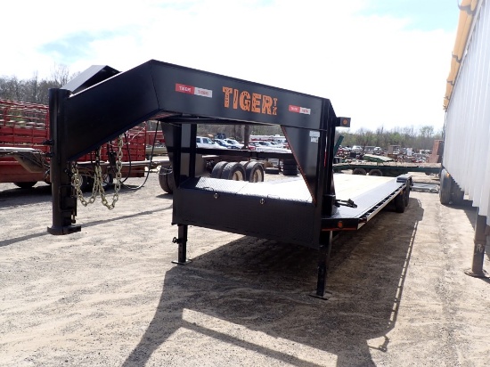 TIGER EQUIPMENT TRAILER,  GOOSENECK, 33', (2) 10K LB AXLES, SLIDING RAMPS,