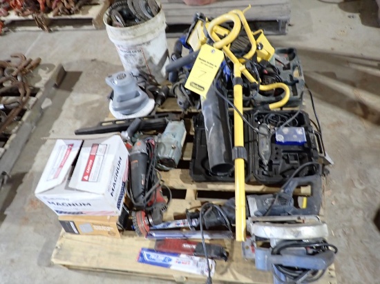 PALLET W/ POWER TOOLS, BUFFER, GRINDER, SAWS & MISC