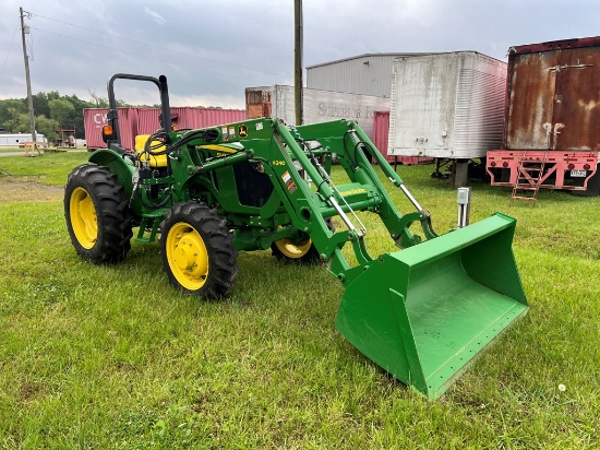 JOHN DEERE 5045E LOADER TRACTOR, 185 Hours,  4X4, JD H240 LOADER W/BUCKET,