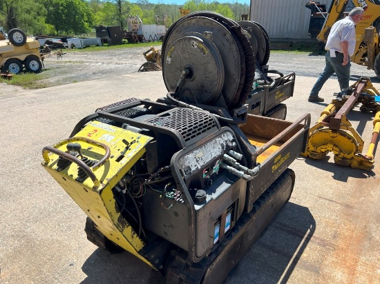 STANLEY TRACKHORSE CART,  HONDA GAS, RUBBER TRACKS, HOSEREEL W/ HYD HOSE